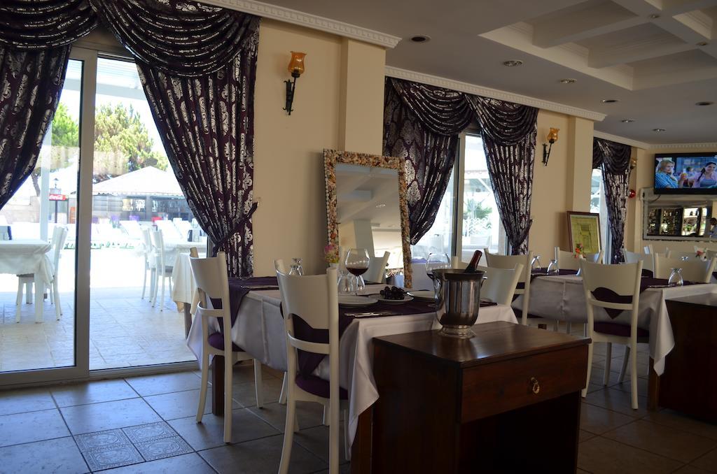 Club Rose Bay Hotel Foça Extérieur photo